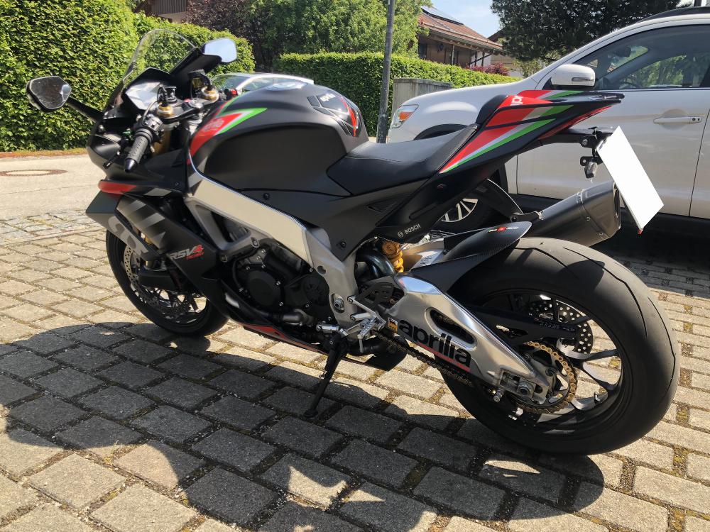 Motorrad verkaufen Aprilia RSV4 1100 Factory BJ.2020 Ankauf